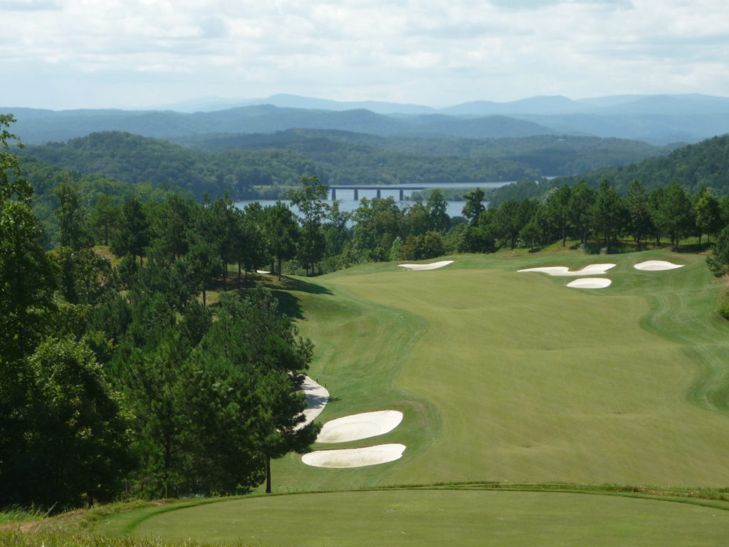 Currahee Club Tiger Golf Traveler